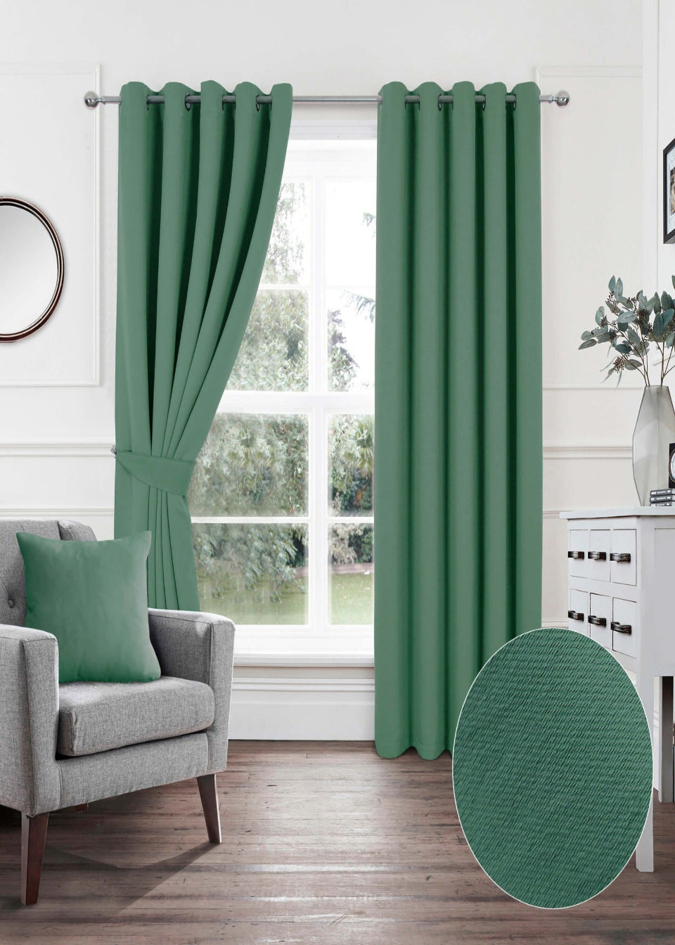 Blackout Eyelet Curtains in Green