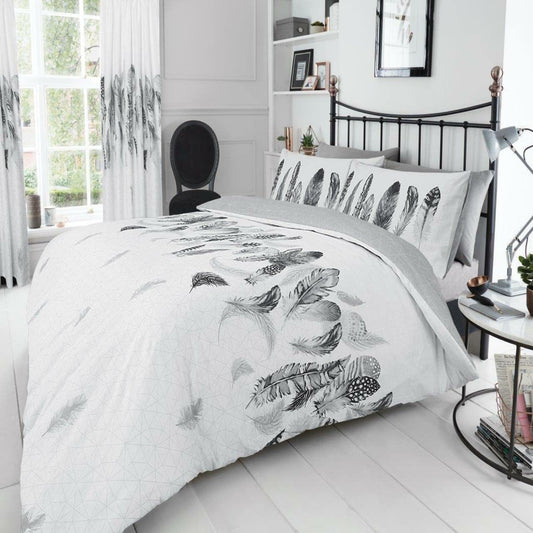 White & Grey Feathers Duvet Set